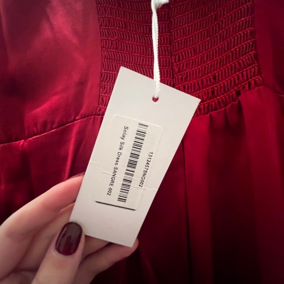 Reformation Solay dress in Sangre - Picture 7 of 8